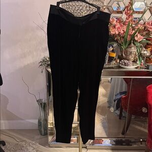 Hugo Boss Black Ankle Pants size XL